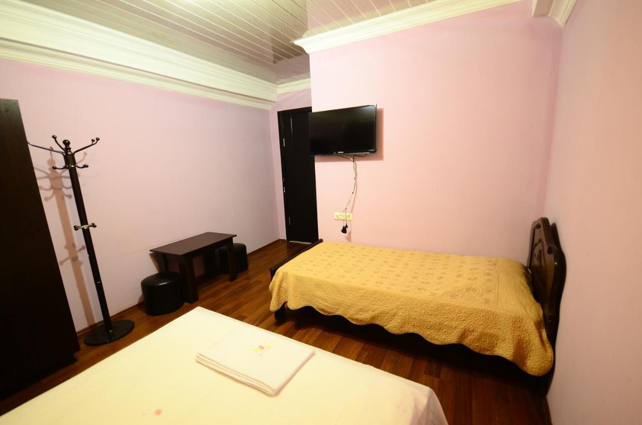 Hotel Peria Batumi Exterior photo